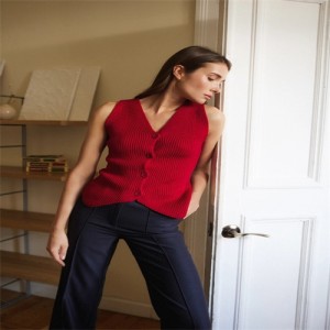 Women’s 50%wool 50%acrylic knitted Vest
