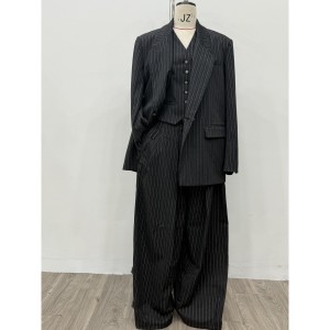 Women linen cotton cut and sewed suits