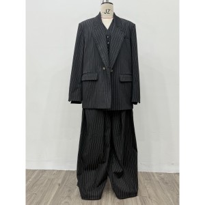 Women linen cotton cut and sewed suits